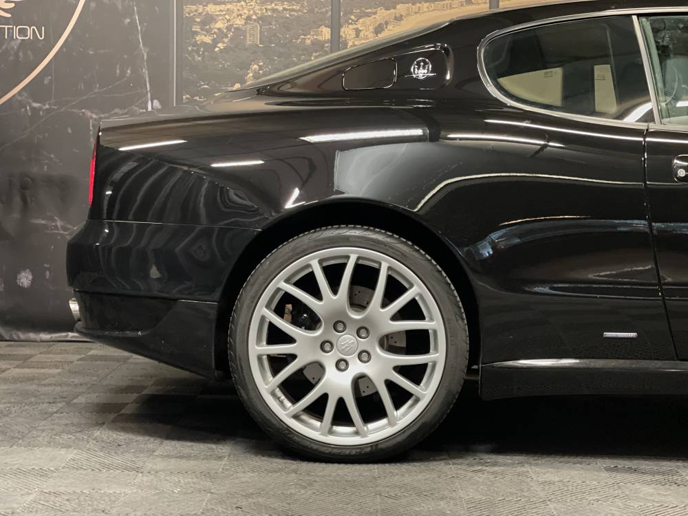 Maserati coupe 4.2 v8 390 gt bvm