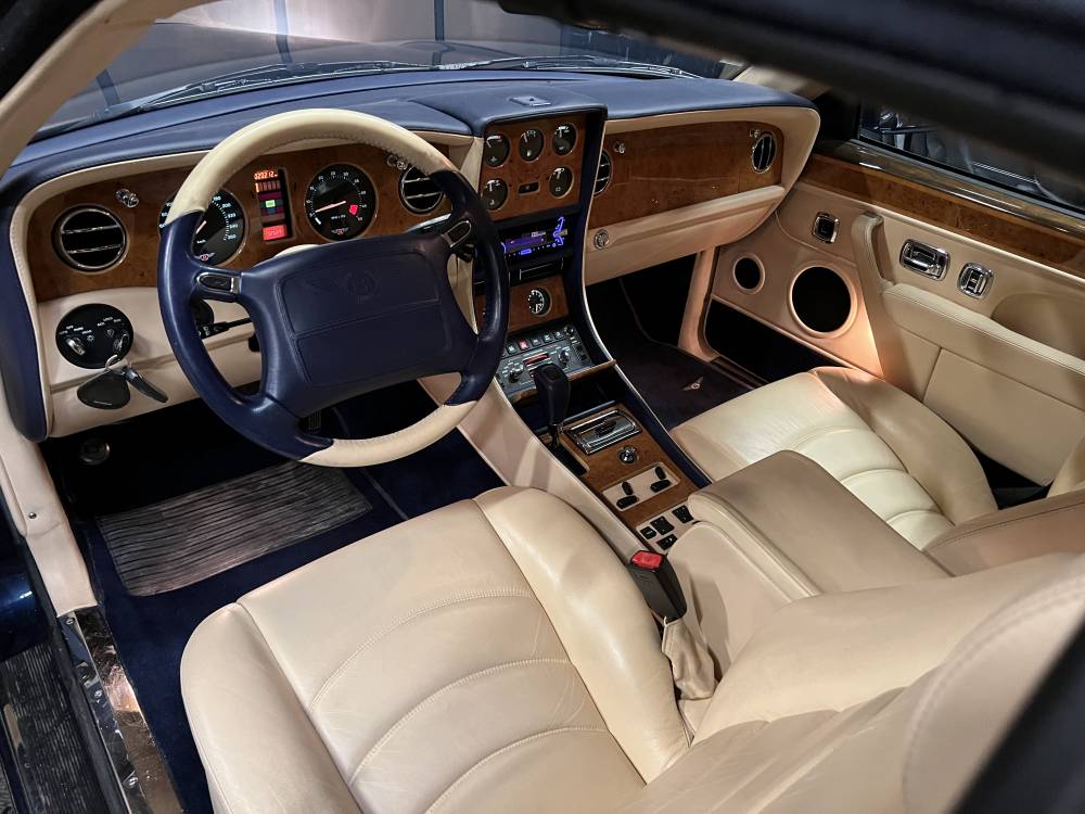 Bentley Azure V8 6.8 Cabriolet BVA