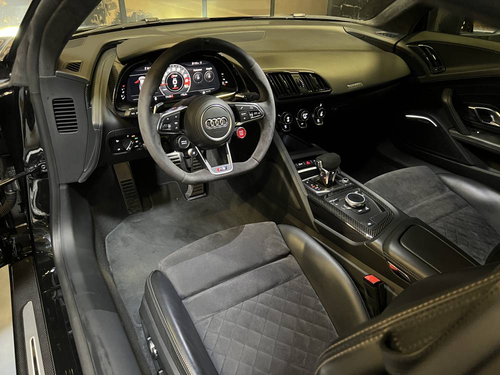 Audi R8 V10 Plus 5.2 620 ch Decennium