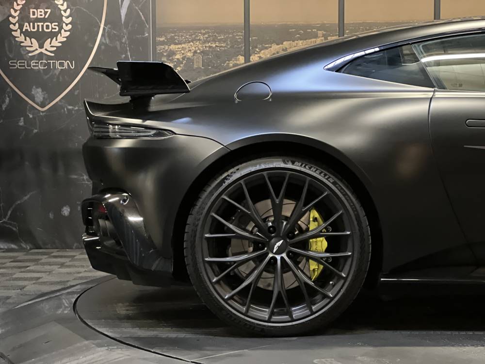 Aston Martin V8 Vantage F1 Edition 4.0 535 ch / TVA