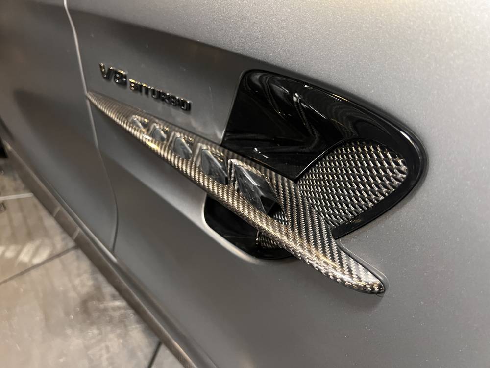 Mercedes Benz AMG GTR V8 4.0 585 ch / Track pack / Pas de malus / Carbone