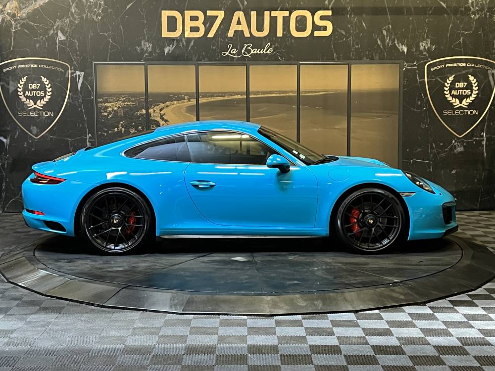 Porsche 911 Type 991.2 Carrera 4 GTS 3.0 450 ch / Miami Blue